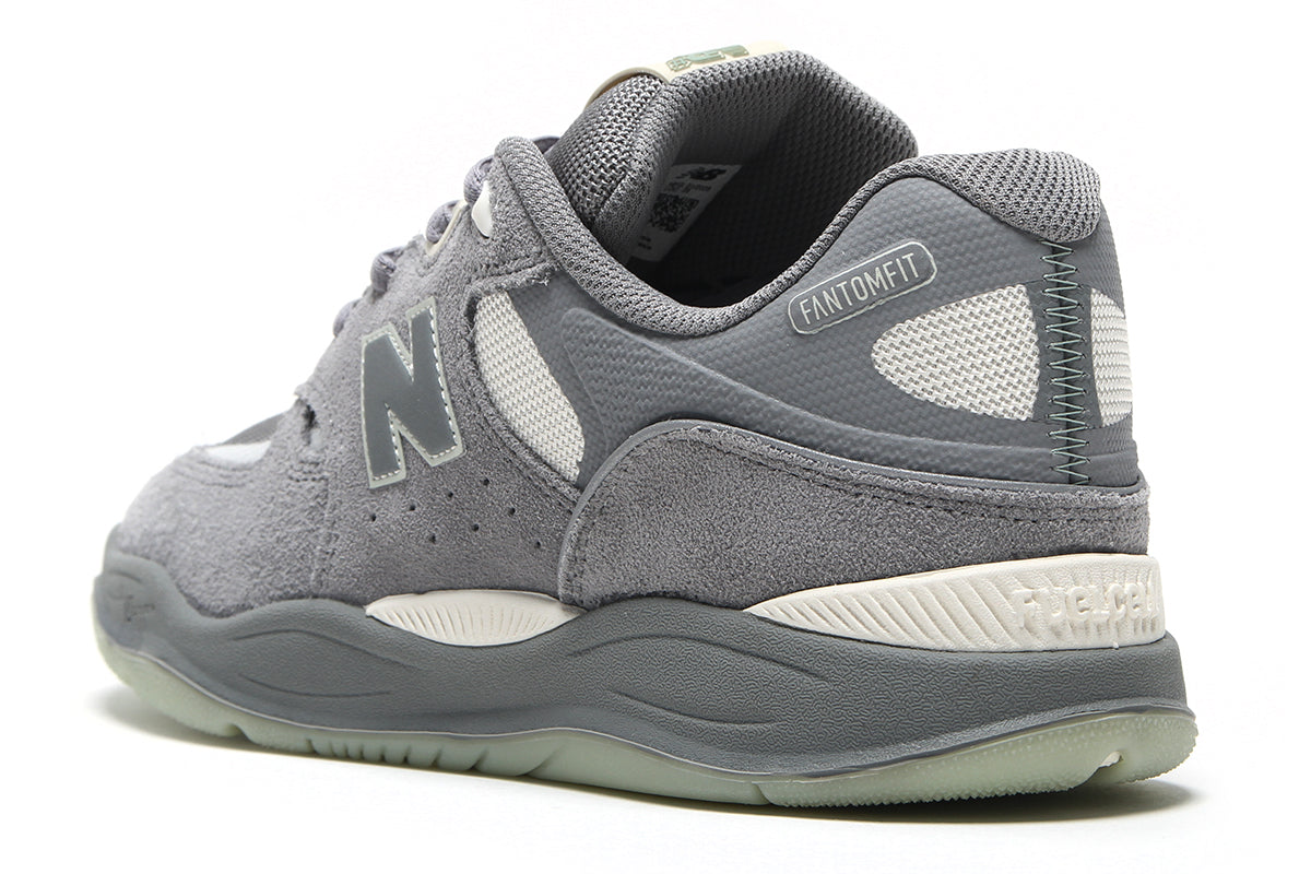 New Balance Numeric - 1010
Style # UN101PS
Color : Slate Grey / Sea Salt