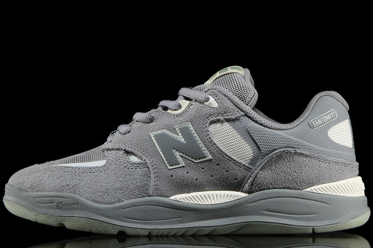 New Balance Numeric - 1010
Style # UN101PS
Color : Slate Grey / Sea Salt
