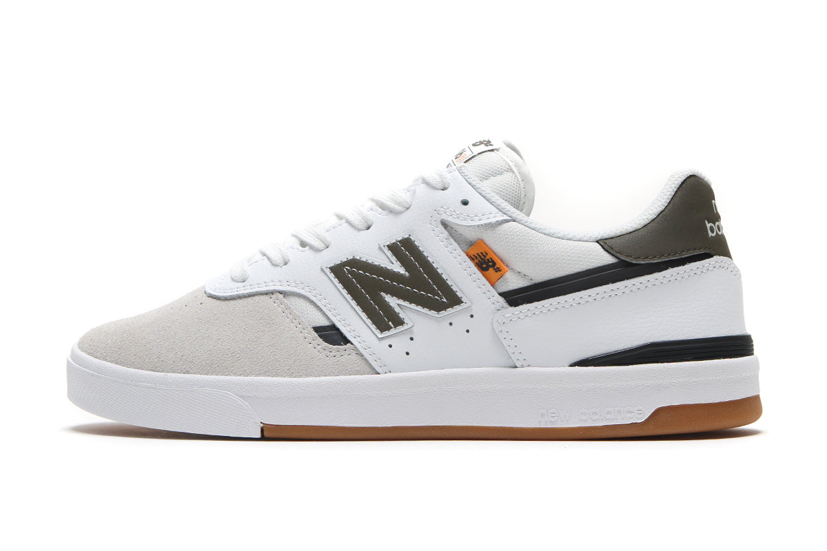 New Balance Numeric - 306 Cup
Style # UN306CSN
Color : White / Dark Moss