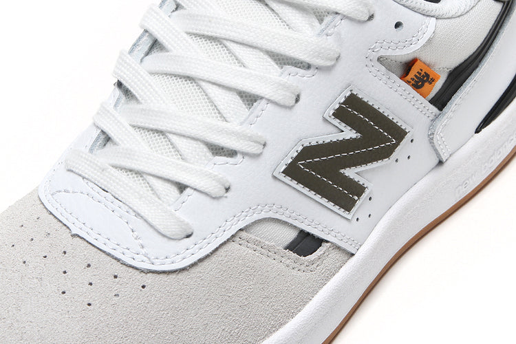 New Balance Numeric - 306 Cup
Style # UN306CSN
Color : White / Dark Moss