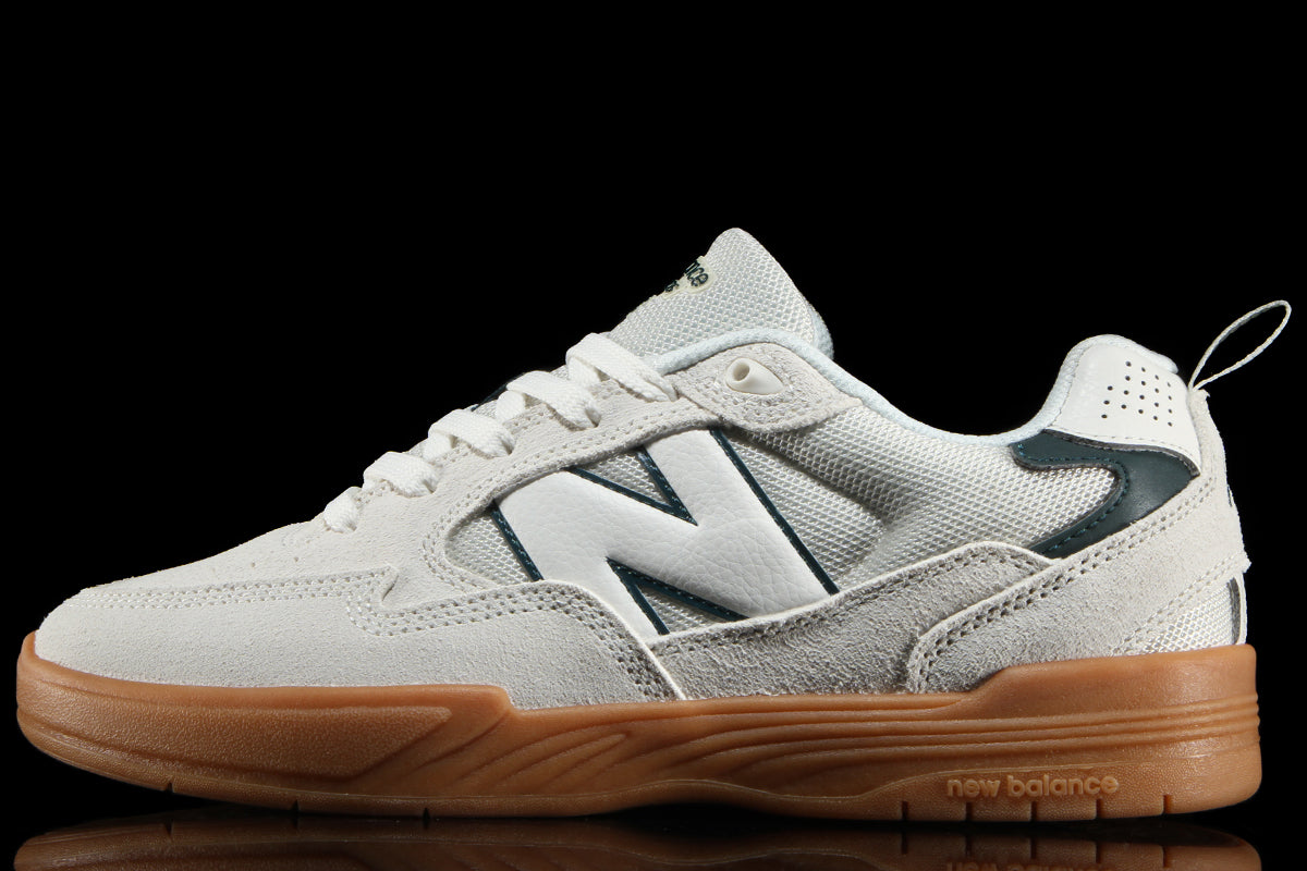 New Balance Numeric - 808L
Style # UN808RUP
Color : Sea Salt / Medusa Green