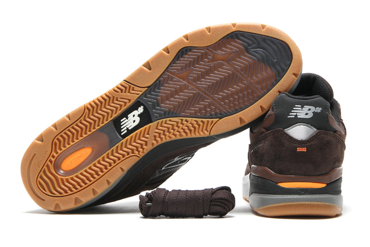 New Balance Numeric - Reynolds 933
Style # NM933BAR
Color : Brown / Black