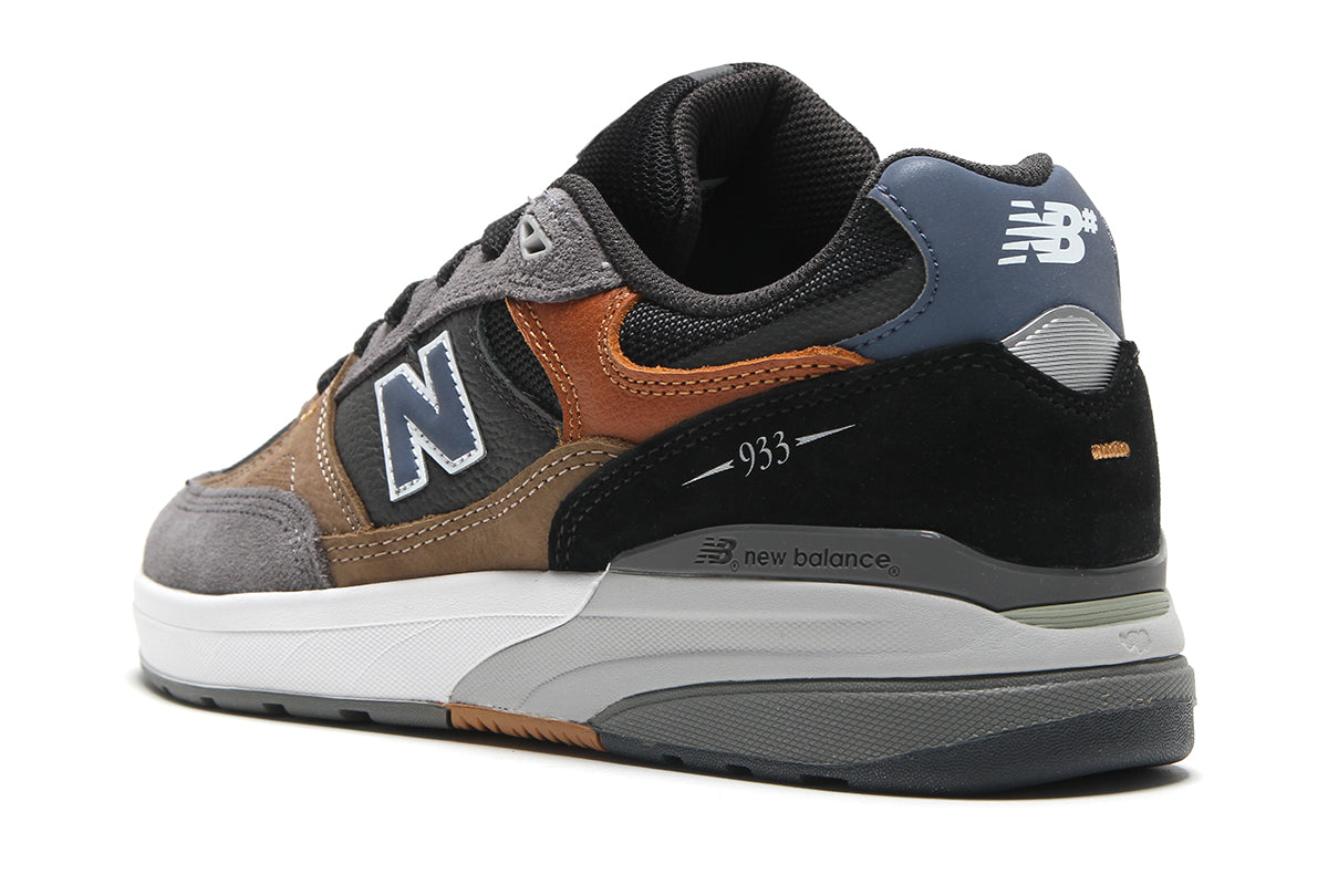 New Balance Numeric - Reynolds 933
Style # NM933MLT
Color : Castlerock / Vintage Indigo