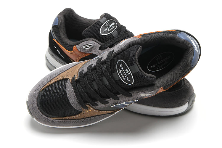 New Balance Numeric - Reynolds 933
Style # NM933MLT
Color : Castlerock / Vintage Indigo