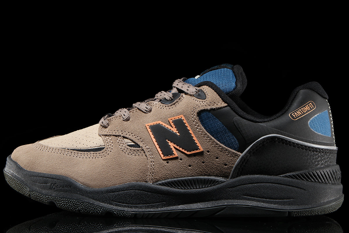 New Balance Numeric | 1010
Style # NM1010LC
Color : Mushroom / Black