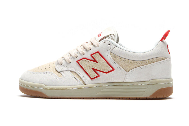 New Balance Numeric | 480 x Chocolate
Style # NM480SWT
Color : Sea Salt / Red