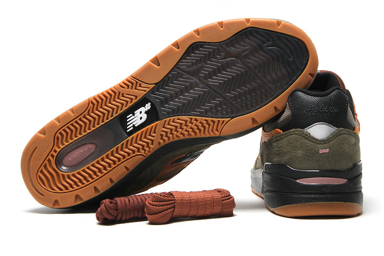 New Balance Numeric - 933 Reynolds x Mike Gigliotti
Style # NM933LOT
Color : True Brown / Candy Pink