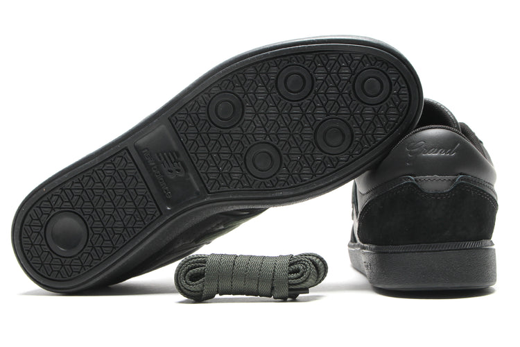 New Balance Numeric - 508 x Grand Collection
Style # UN508GRN
Color : Black / Duffel Bag