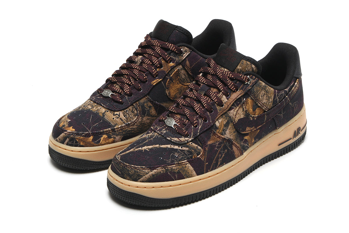 Nike - Air Force 1 '07 Realtree®
Style # IH1221-900
Color : Multi