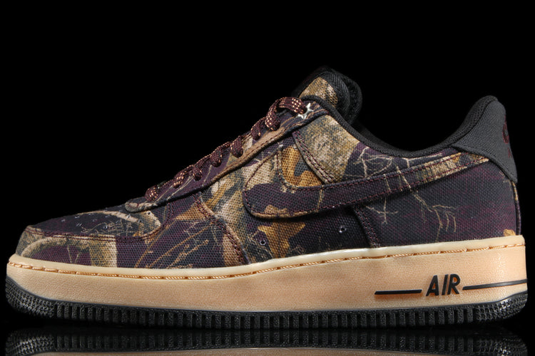 Nike - Air Force 1 '07 Realtree®
Style # IH1221-900
Color : Multi