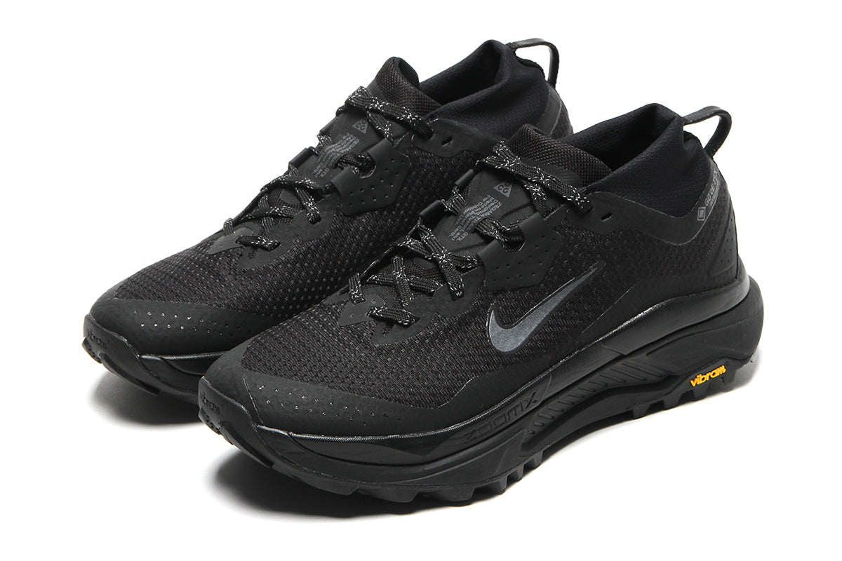 Nike - ACG Zegama Trail Gore-Tex
Style # IO7932-002
Color : Black / Anthracite