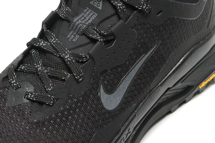 Nike - ACG Zegama Trail Gore-Tex
Style # IO7932-002
Color : Black / Anthracite