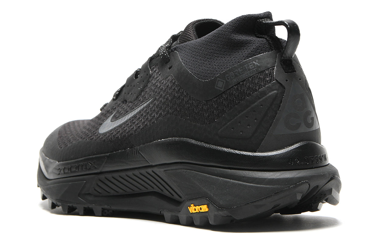 Nike - ACG Zegama Trail Gore-Tex
Style # IO7932-002
Color : Black / Anthracite