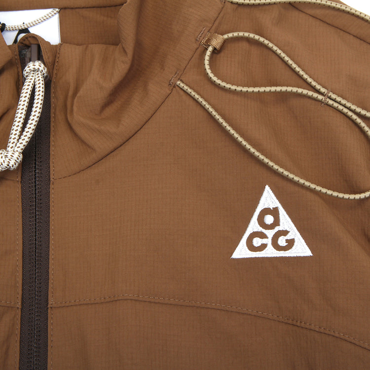 Nike - ACG Death Bloom Vest
Style # HV0600-235
Color : Mosswood Brown / Summit White