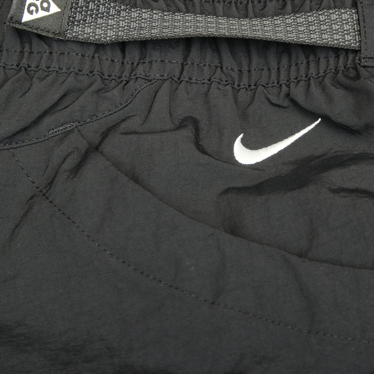 Nike - ACG Dolomiti Pant
Style # IF0913-010
Color : Black / Summit White