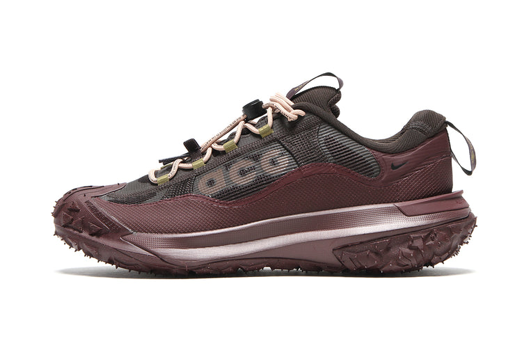 Nike | ACG Mountain Fly 2 Low Gore-Tex
Style # HF6245-200
Color : Velvet Brown / Black / Burgundy Crush / Hemp