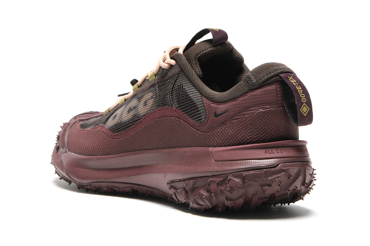 Nike | ACG Mountain Fly 2 Low Gore-Tex
Style # HF6245-200
Color : Velvet Brown / Black / Burgundy Crush / Hemp