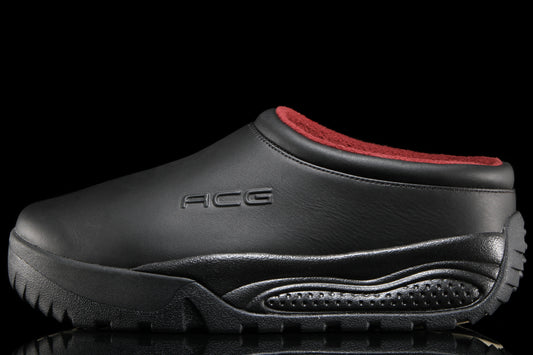 Nike - ACG Rufus
Style # HV4087-001
Color : Black / Black / Dark Team Red