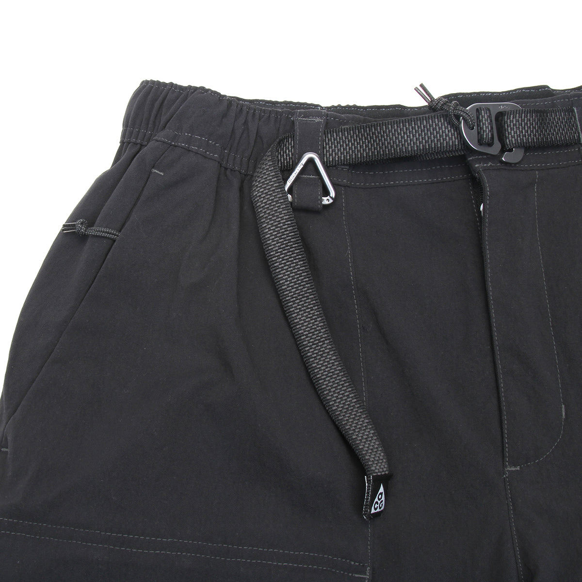 Nike - ACG Summit Smith Cargo Pant
Style # HV0591-010
Color : Black / Anthracite / Summit White