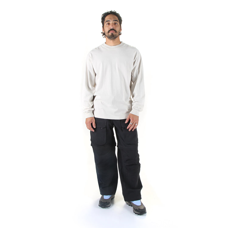 Nike - ACG Summit Smith Cargo Pant
Style # HV0591-010
Color : Black / Anthracite / Summit White
