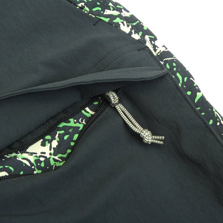 Nike - ACG Smith Summit Short
Style # IF1308-317
Color : Black Spruce / Mineral Slate / Summit White