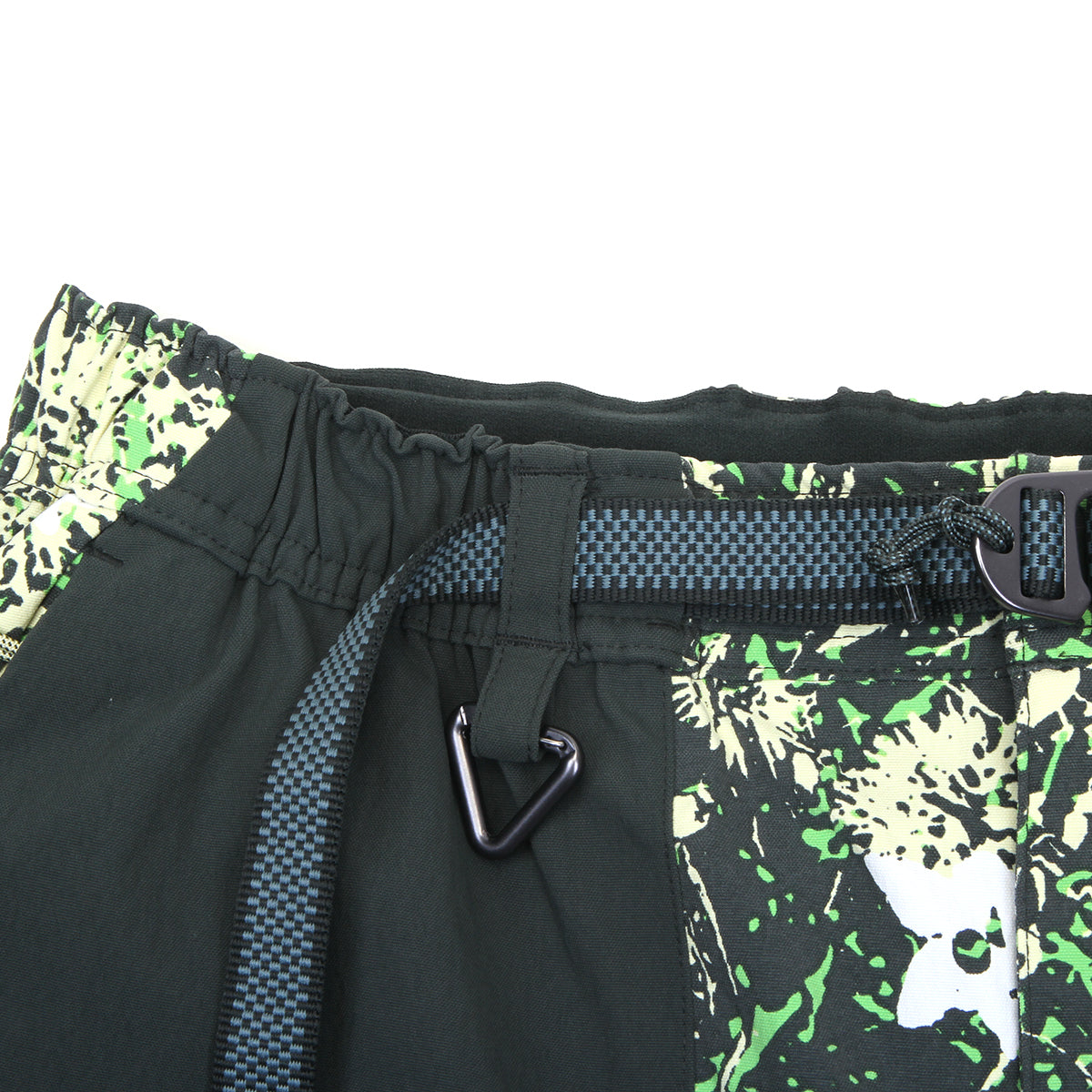 Nike - ACG Smith Summit Short
Style # IF1308-317
Color : Black Spruce / Mineral Slate / Summit White