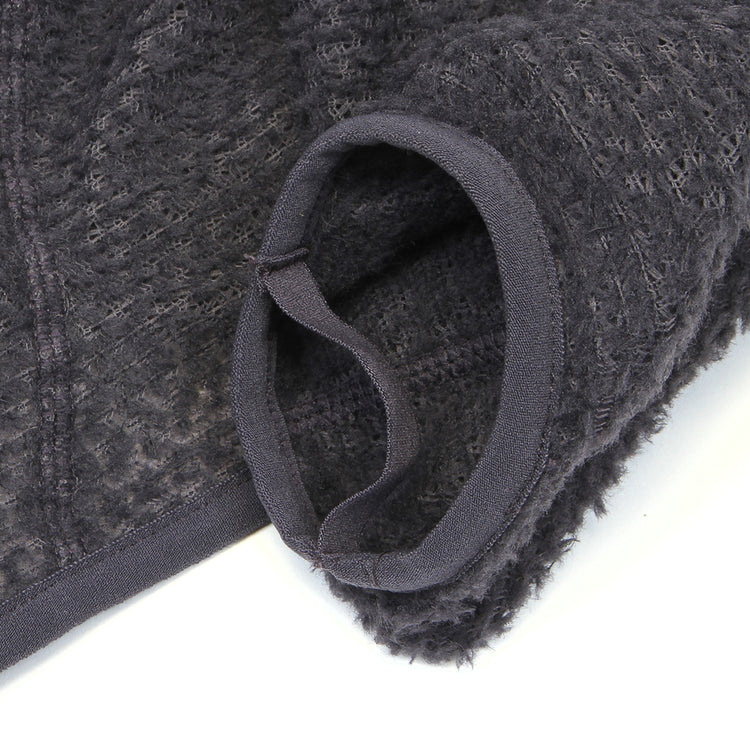 Nike - ACG Wolf Lichen Crewneck
Style # IH1445-013
Color : Gridiron / Summit White