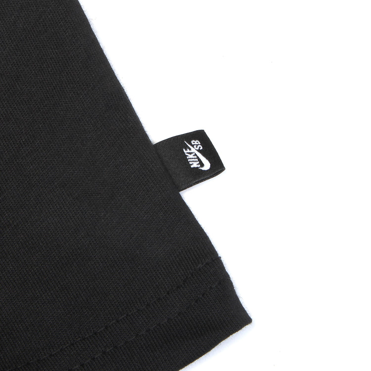 Nike SB - Phone T-Shirt
Style # IM4424-010
Color : Black