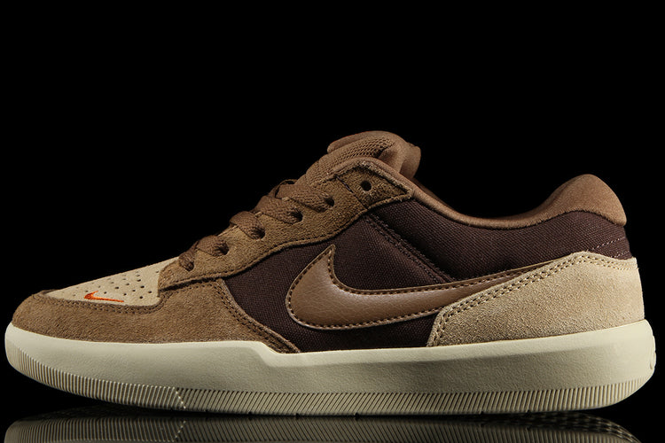 Nike SB - Force 58
Style # DV5477-201
Color : Baroque Brown / Mosswood Brown