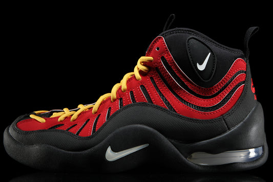 Nike - Air Bakin High SP
Style # IQ5365-600
Color : Varsity Red / White / Varsity Maize / Black