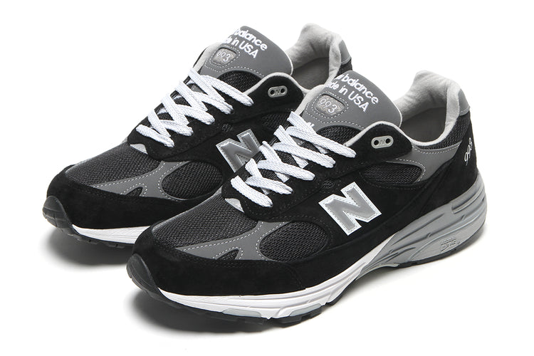 New Balance - 993
Style # MR993BK
Color : Black / Grey / White