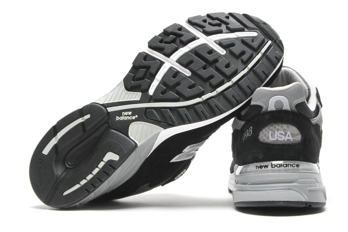 New Balance - 993
Style # MR993BK
Color : Black / Grey / White