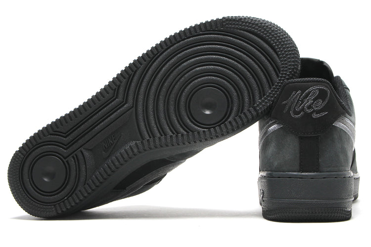Nike - Air Force 1 '07 LV8
Style # IB6842-002
Color : Black / DK Smoke Grey / Smoke Grey