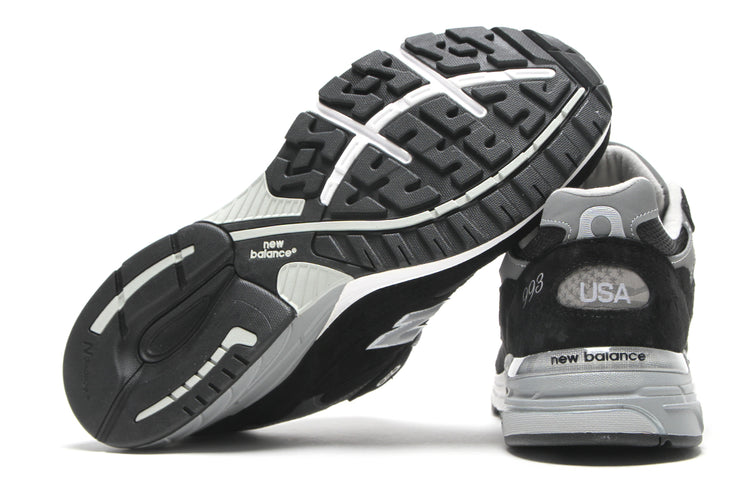 New Balance - 993
Style # MR993BK
Color : Black / Grey / White