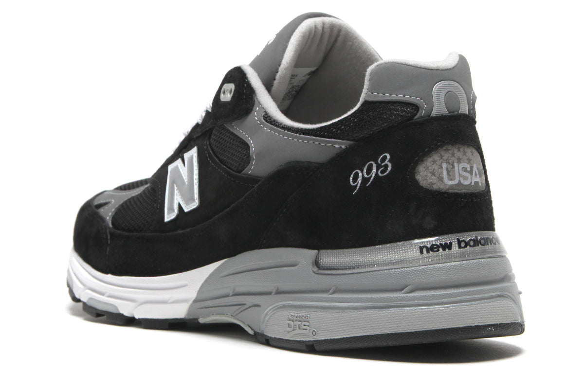 New Balance - 993
Style # MR993BK
Color : Black / Grey / White