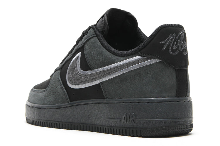 Nike - Air Force 1 '07 LV8
Style # IB6842-002
Color : Black / DK Smoke Grey / Smoke Grey