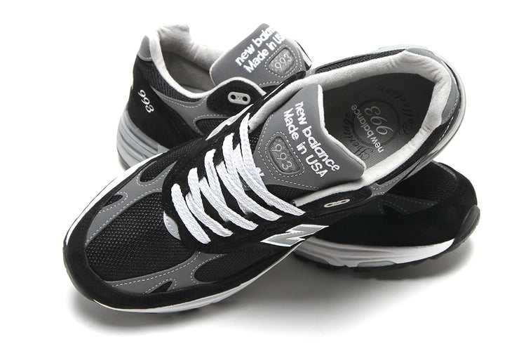 New Balance - 993
Style # MR993BK
Color : Black / Grey / White