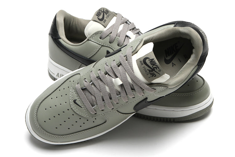Nike - Air Force 1 '01
Style # IV4501-300
Color : Light Army / Black / Sail