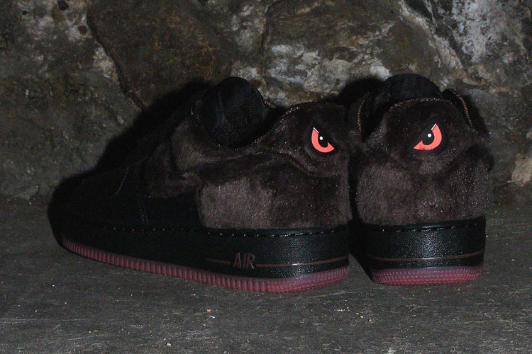 Nike - Air Force 1 Low Retro
Style # IV4884-200
Color : Baroque Brown / Baroque Brown / Black