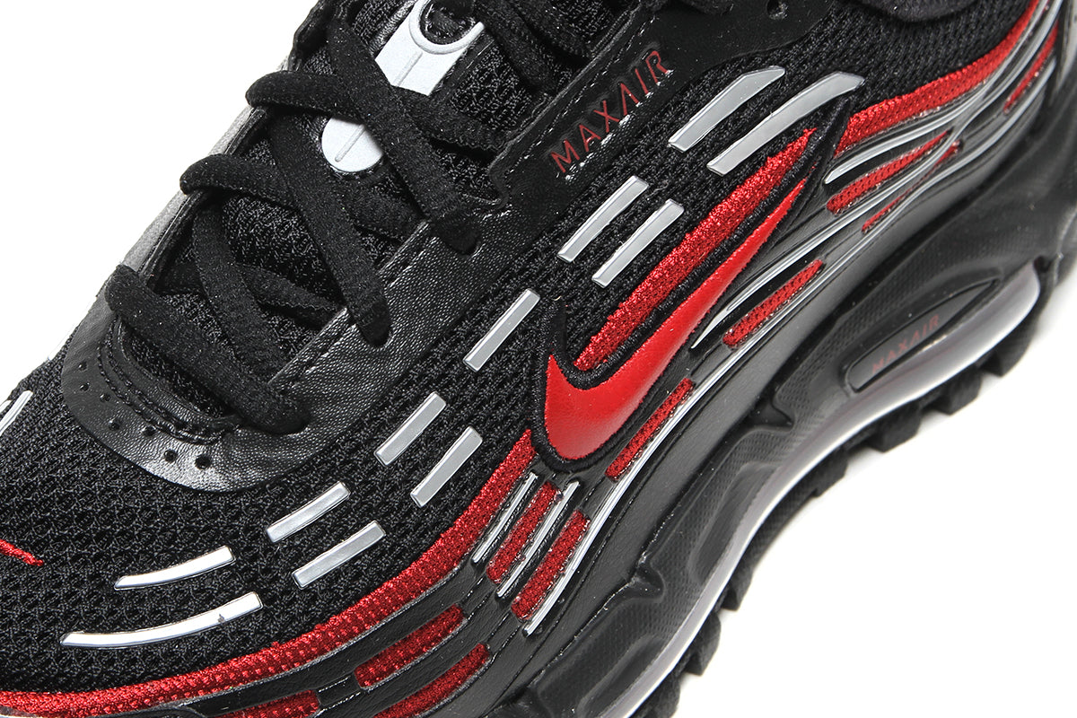 Nike - Air Max 90 TL 2.5
Style # FZ4110-011
Color : Black / Team Crimson / Metallic Silver