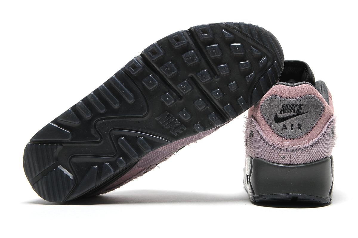 Nike - Air Max 90 Premium
Style # IQ0612-226
Color : LT Violet Ore / Black / Iron Grey / Anthracite