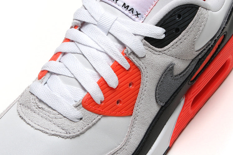 Nike - Air Max 90
Style # IU1055-100
Color : White / Particle Grey / Smoke Grey / Black