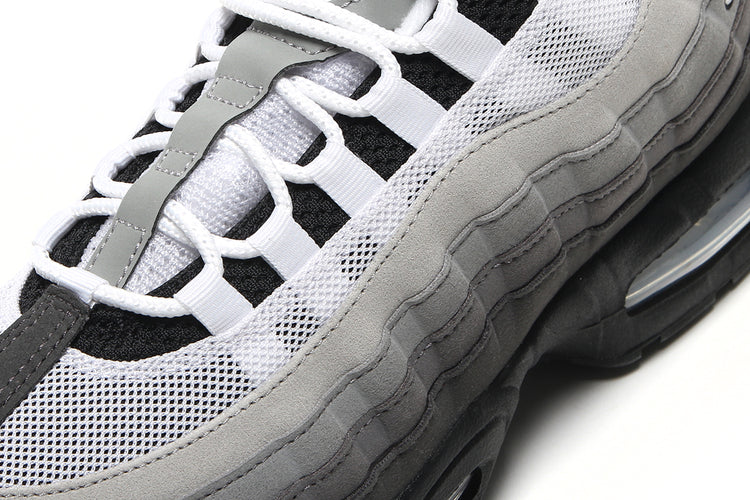 Nike - Air Max 95 Big Bubble
Style # HM4740-007
Color : Black / White / Medium Ash / DK Pewter