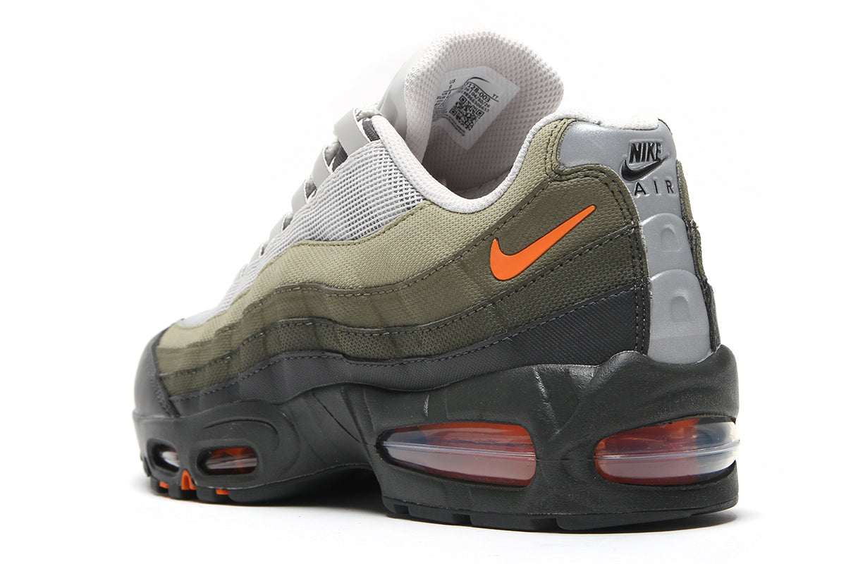 Nike - Air Max 95 Big Bubble
Style # IQ7128-003
Color : Light Bone / Safety Orange / Anthracite