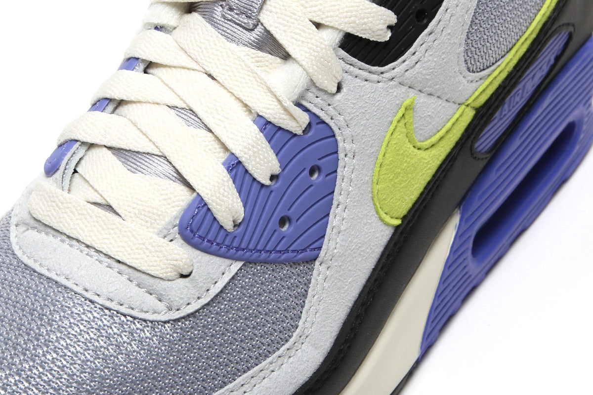 Nike - Air Max III
Style # IU7543-025
Color : Photon Dust / Cyber / LT Smoke Grey / Black
