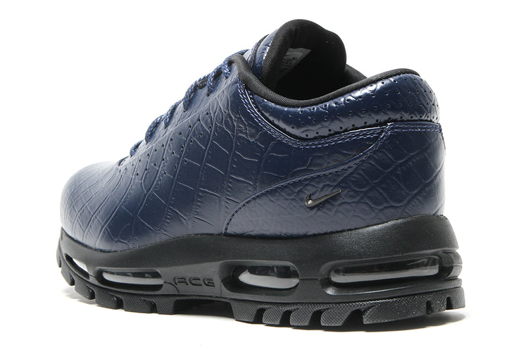 Nike - Air Max Goadome Low
Style # IV4517-400
Color : Midnight Navy / Black