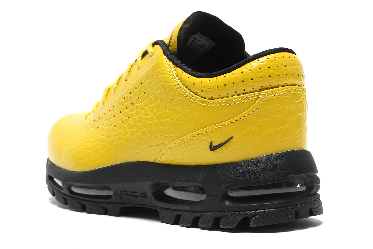 Nike - Air Max Goadome Low
Style # IV4517-700
Color : Vivid Sulfur / Black