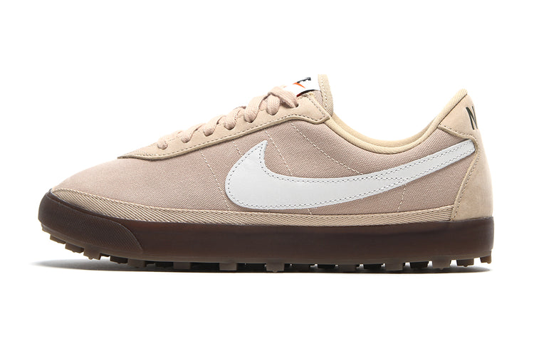 Nike - Astrograbber
Style # IO9281-202
Color : Linen / Medium Olive / Sail / Gum Dark Brown
