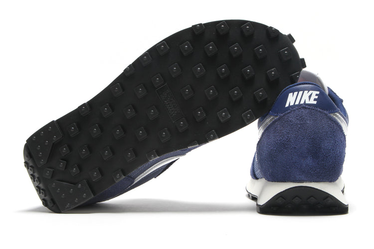 Nike - Daybreak SP
Style # BV7725-401
Color : Blue Void / Metallic Silver / Diffused Blue