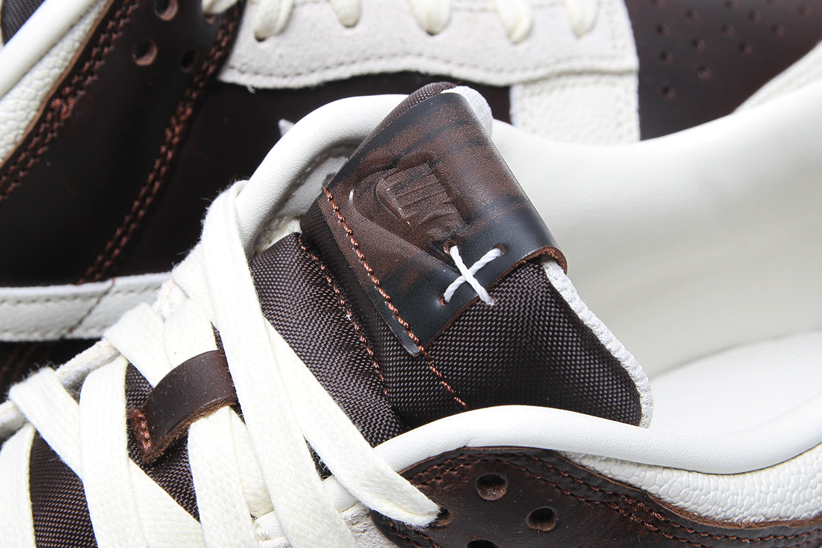 Nike - Dunk Low Retro
Style # IH7333-200
Color : Fauna Brown / Soft Pearl / Black